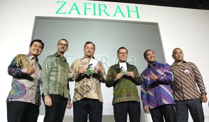 peluncuran zafirah oleh bank muamalat dan manulife indonesia_zidni