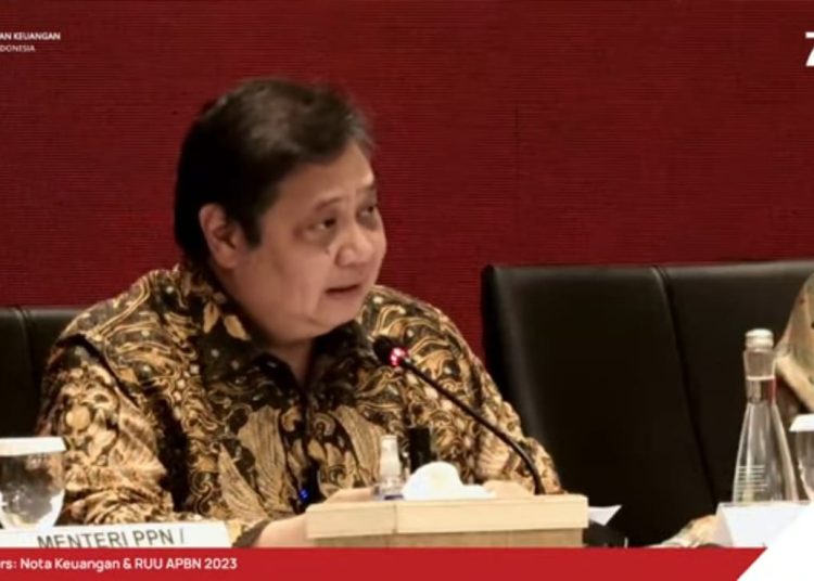 Menko Airlangga Optimis Tantangan Hiper Inflasi Bisa Diatasi Ini