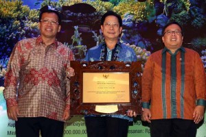 MENKEU DAN BANK BCA 7