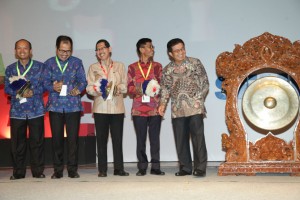 Pembukaan Seminar Acsic 2
