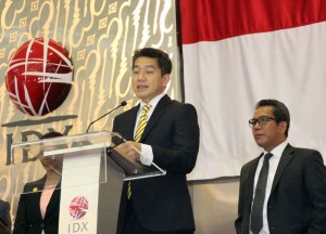 Maybank Indonesia Buka Perdagangan1