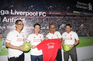 Stanchart_kick off Futsal 1