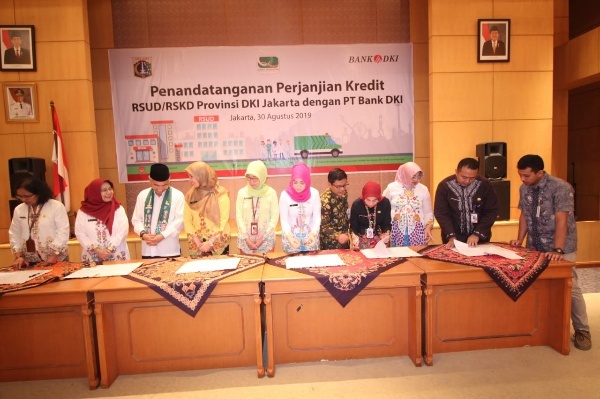 Penandatanganan Kredit Modal Kerja 6 RSUD di DKI Jakarta