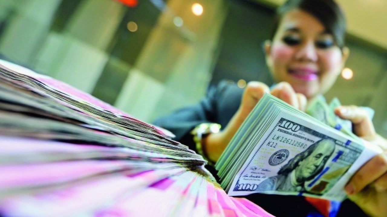 Rupiah Berpeluang Menguat setelah Dolar AS Tergelincir | Infobanknews
