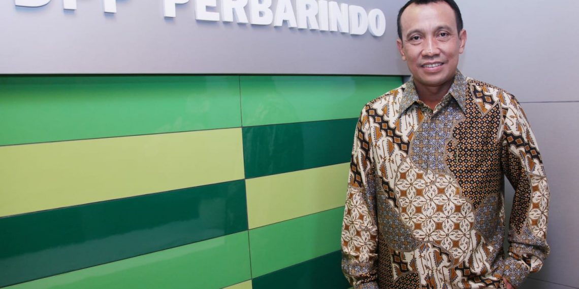 Joko Suyanto, Ketum Perbarindo dapat Penghargaan Tokoh Rural Bank Indonesia