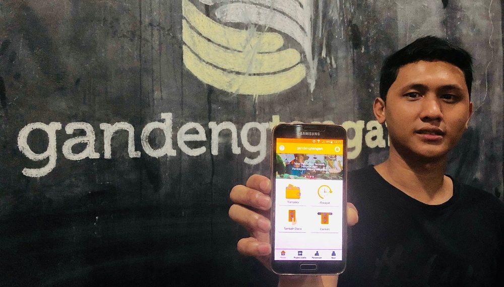 Startup P2P lending : GandengTangan