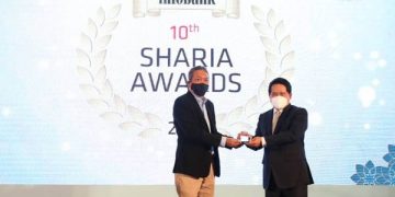 Hery Gunardi Raih Penghargaan Tokoh Syariah 2021-The Rising Star in Islamic Banking