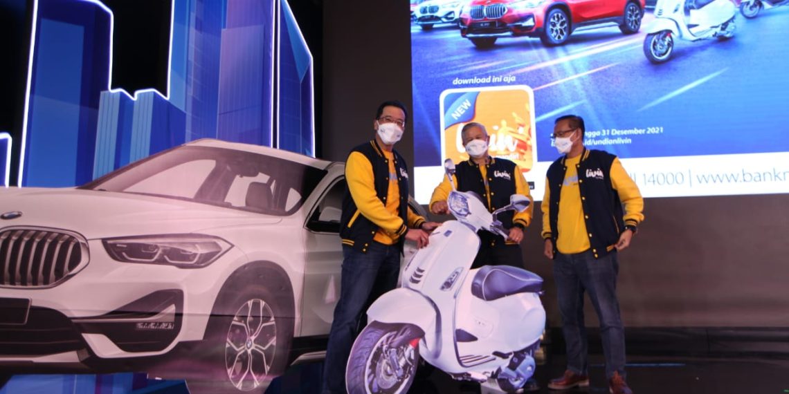 Asiiik…Bank Mandiri Bagi-Bagi BMW X1 Hingga Vespa