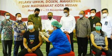 OJK Gelar Vaksinasi Covid-19 di Sumatera Utara