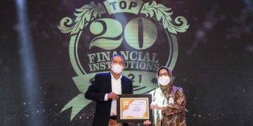 BJB Sabet 2 Penghargaan di “Top 20 Lembaga Keuangan 2021”