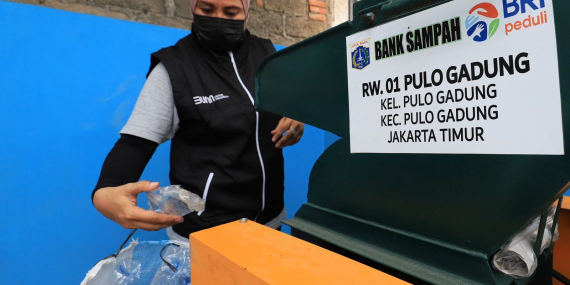 BRI Peduli Bantu Pengelolaan Sampah Terpadu dan Edukasi Lingkungan Bersih