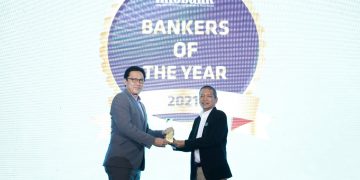 Sukses Pimpin Muamalat, Achmad Permana Raih Banker of The Year 2021