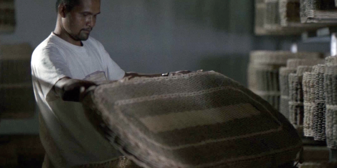 Ekspor Peti Mati Ramah Lingkungan Ini Terbang Sampai Pasar Eropa