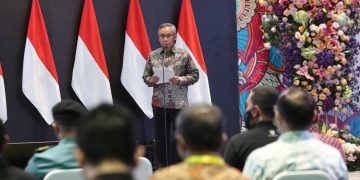 OJK Sebut Penghimpunan Dana Pasar Modal Salip Pertumbuhan Kredit 2021