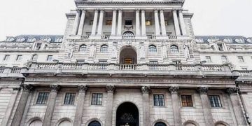 Naikkan Suku Bunga ke 0,5% Ini Alasan Bank Sentral Inggris