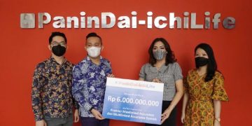 Panin Dai-ichi Life Serahkan Klaim