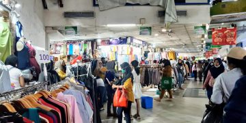 Jelang Lebaran, Omzet Pedagang di Tanah Abang Malah Menurun 50%, Kok Bisa?