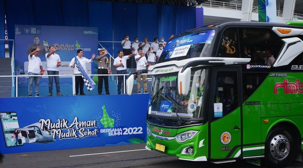 Mudik Aman Bersama BUMN 2022, SIG Berangkatkan 990 Pemudik