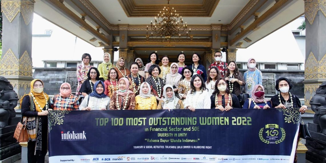Inilah 100 Wanita Peraih Infobank Top Outstanding Women 2022