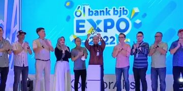 Live 61 Jam Non Stop, BJB Pecahkan Rekor MURI