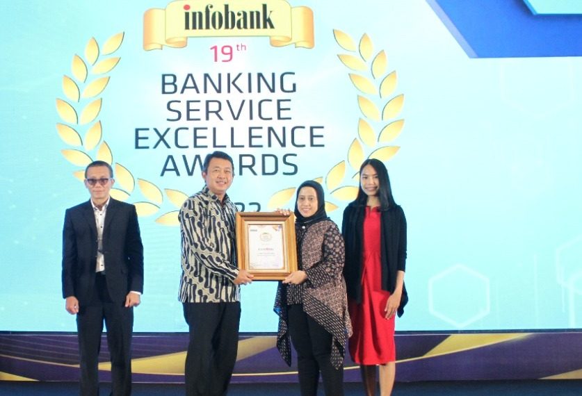 Bank DKI Raih Infobank Banking Service Excellence Award 2022