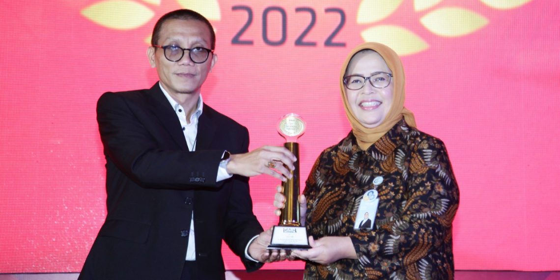 BJB Raih “Diamond Throphy” di Ajang 27th Infobank Award