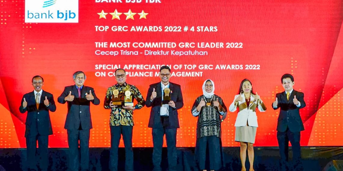 Bank BJB Sabet Top GRC Awards 2022