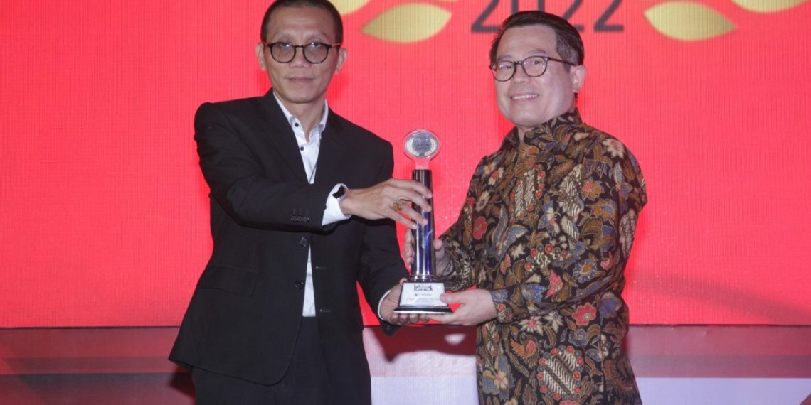 Bank Index Boyong Titanium Trophy di Infobank Awards 2022