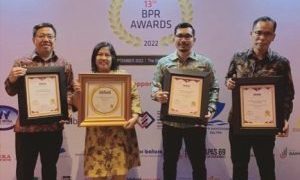 Bank Universal BPR Raih 5 Penghargaan di Infobank BPR Awards 2022
