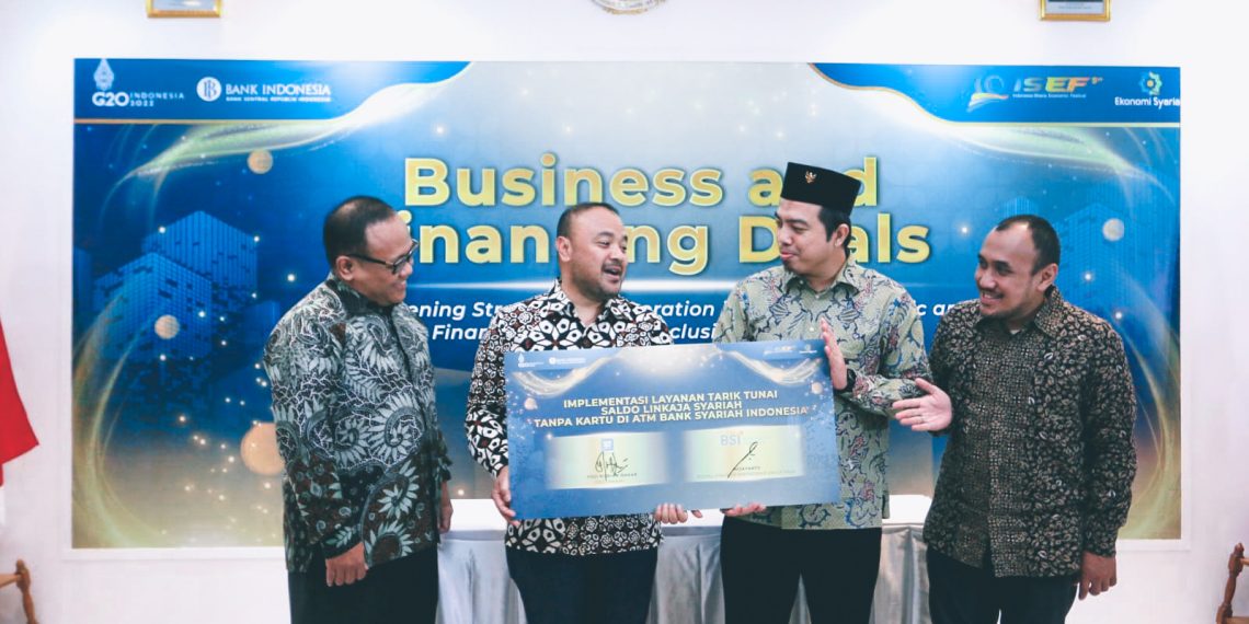 Teken Kerja Sama, Ambil Tunai Saldo LinkAja Bisa Lewat ATM BSI