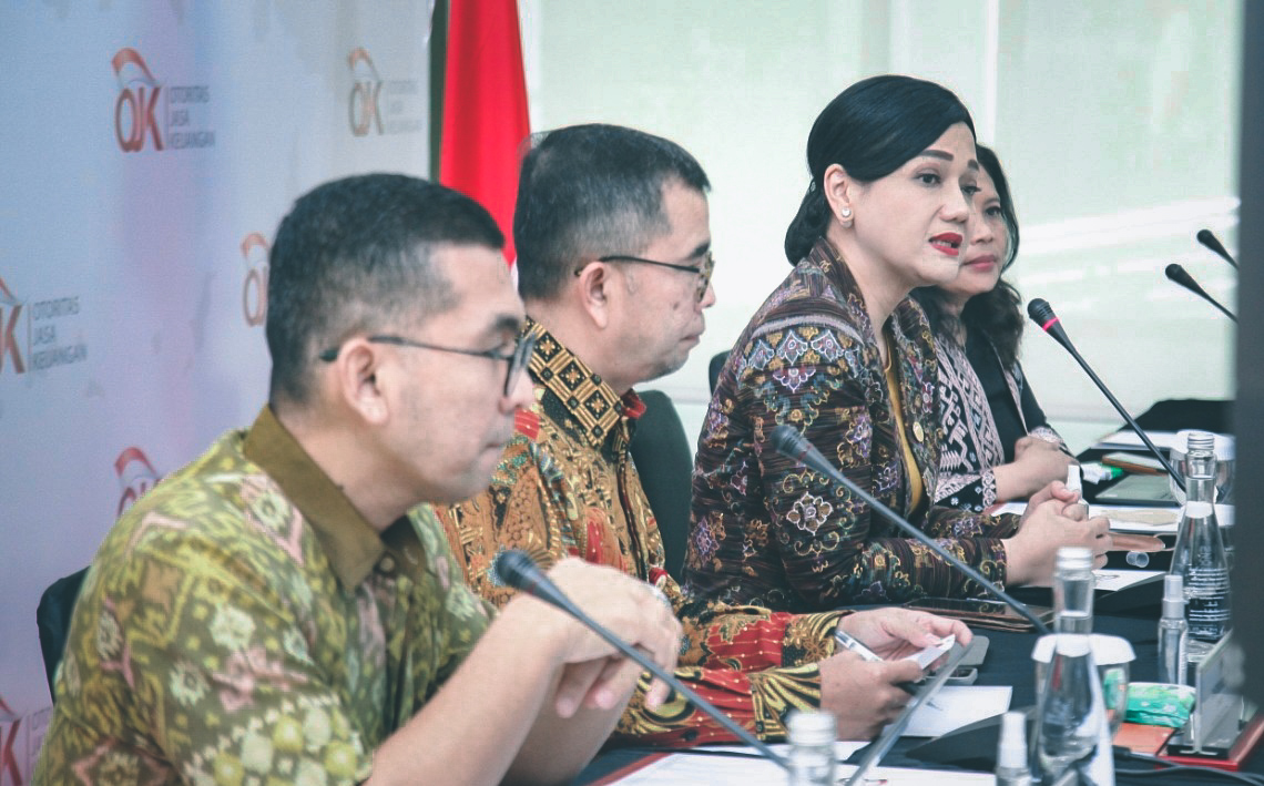 Anggota Dewan Komisioner Ojk Yang Membidangi Edukasi Dan Perlindungan 