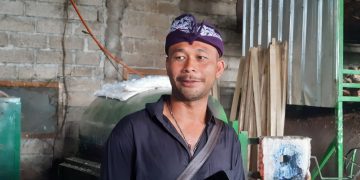 Harga Bahan Bakar Meningkat, Permintaan Kaca Tiup di Bali Lesu