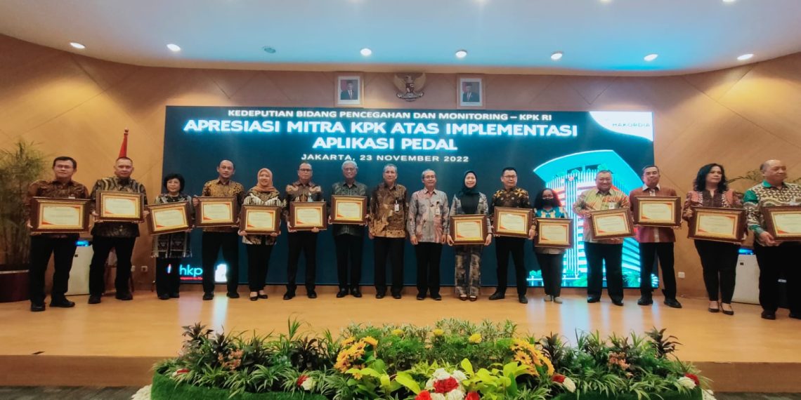Implementasikan PEDAL, Bank Jateng Dapat Penghargaan dari KPK
