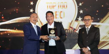 Jemmy Atmadja Maximus Insurance Raih Top 100 CEO 2022