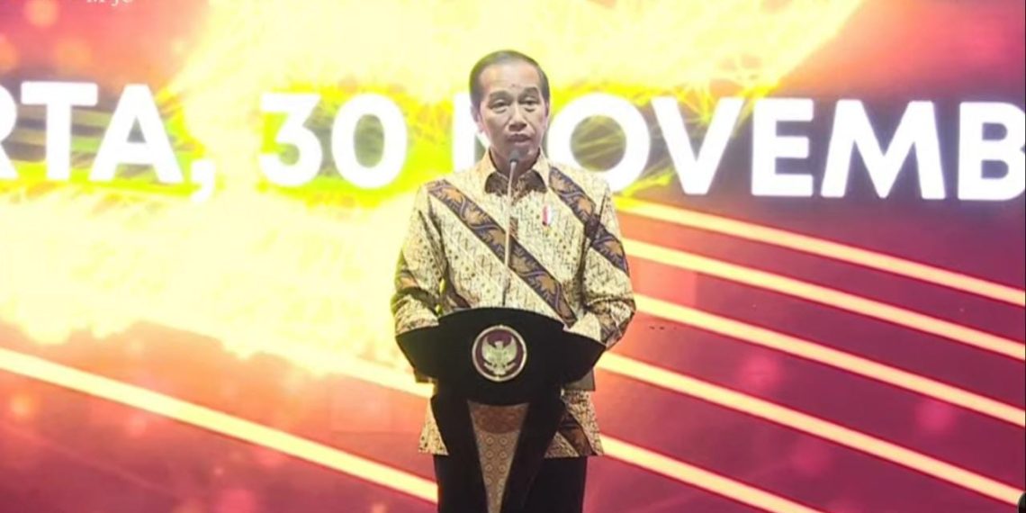 Jokowi: Target Investasi Rp1.400 Triliun Bukan Angka yang Kecil, Hati-Hati!