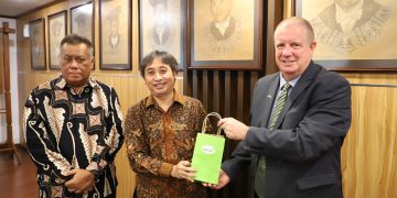 FEB UI Raih Akreditasi Bergengsi di Kancah Dunia