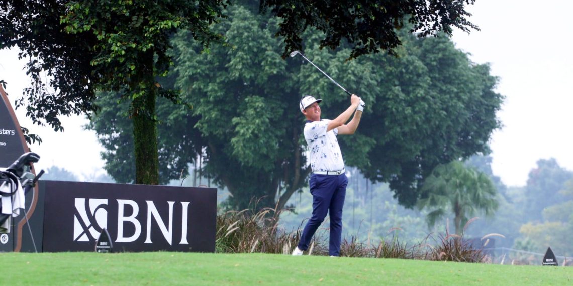 BNI Indonesian Masters 2022, Suwannarut dan Keyser Saling Tempel
