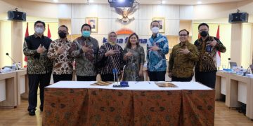 Kimia Farma (KAEF) Alihkan Saham Anak Usaha Rp1,86 Triliun