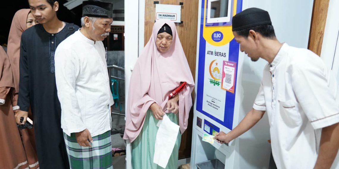 Lewat ATM Beras, PT Pos Terus Genjot Program TJSL BUMN