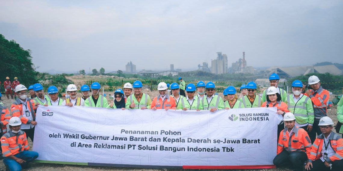 Kandidat Proper Emas, Pabrik SBI Narogong jadi Tujuan Studi Banding