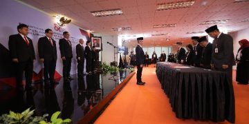 Ketua OJK Rombak Deputi Komisioner IKNB Hingga Pasar Modal