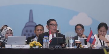 Jadi Ketua ACMF 2023, OJK Dukung Transisi Ekonomi Rendah Karbon