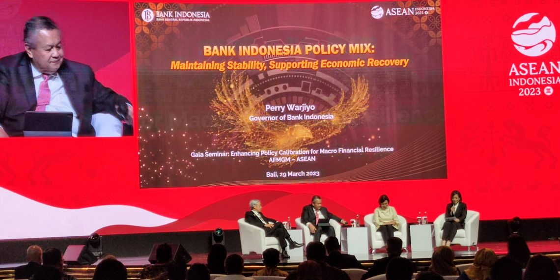 Investasi di Negara Berkembang Tertahan Gara-Gara Tiga Bank AS Kolaps