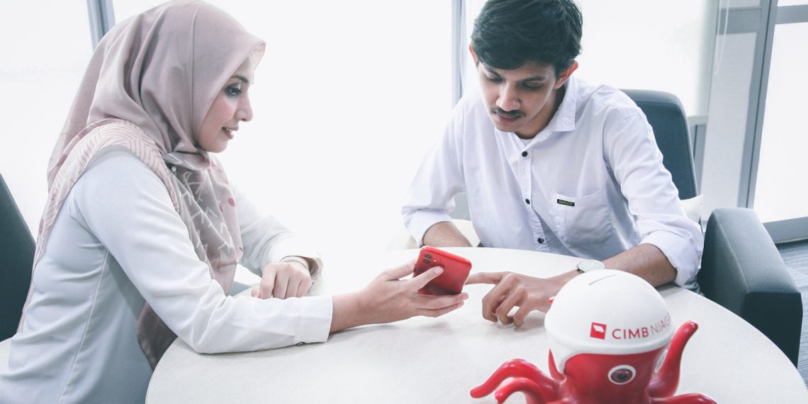 CIMB Niaga Syariah Fasilitasi Bayar Zakat Pakai OCTO Mobile