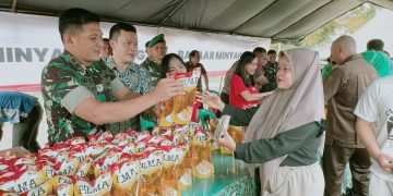 Jaga Stabilitas Harga, Bank Sinarmas Beri Subsidi Minyak Goreng