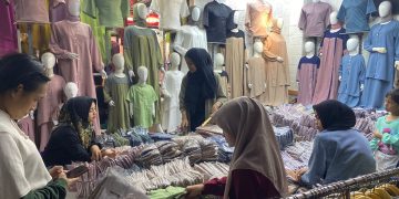 Jelang Lebaran, Pedagang Tanah Abang Raup Cuan Jutaan Rupiah