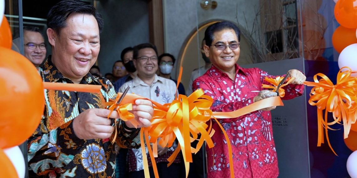 Bank Universal BPR Rilis Universal Mobile Sekaligus Sambut Dirut Baru