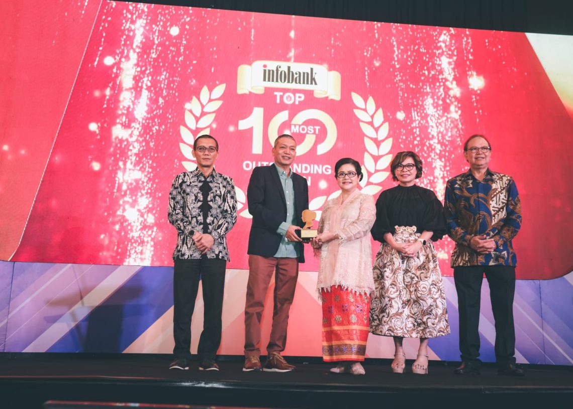 Ketua Dewan Audit OJK Raih Infobank Top 100 Most Outstanding Women 2023 ...