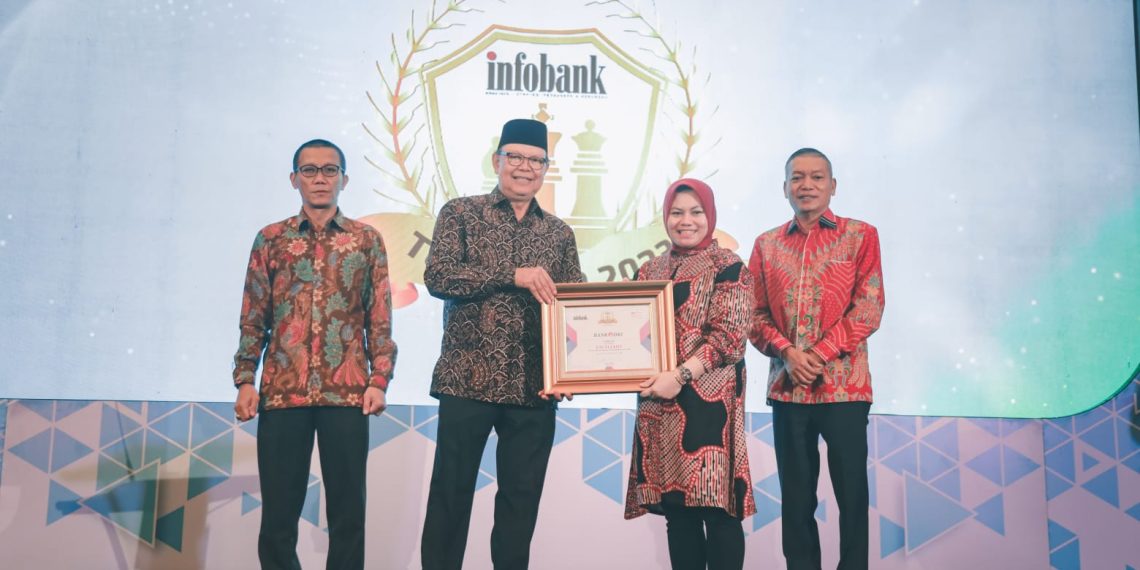 Kinerja Cemerlang, Bank DKI Raih Penghargaan TOP BUMD 2023