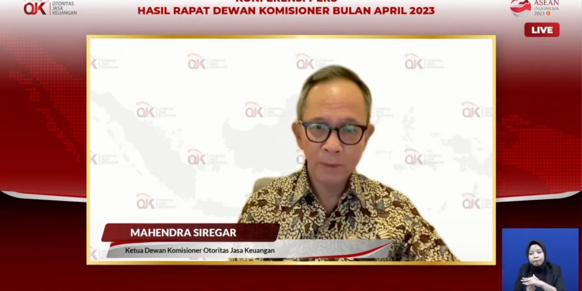 Ketua Dewan Komisioner OJK, Mahendra Siregar
